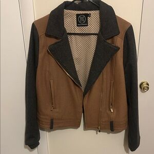 Dear Creatures Tan and Gray Blazer